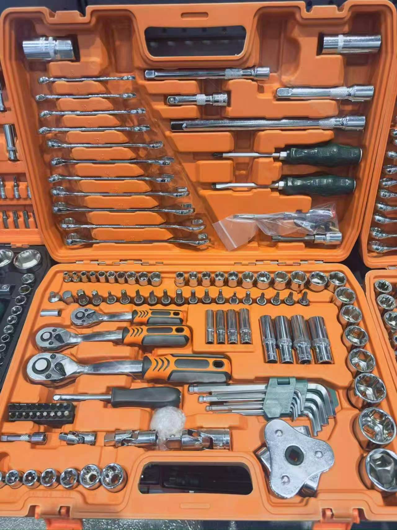 216-Piece Household Hand Tool Box – Ratchet Socket & Wrench Car Repair Set