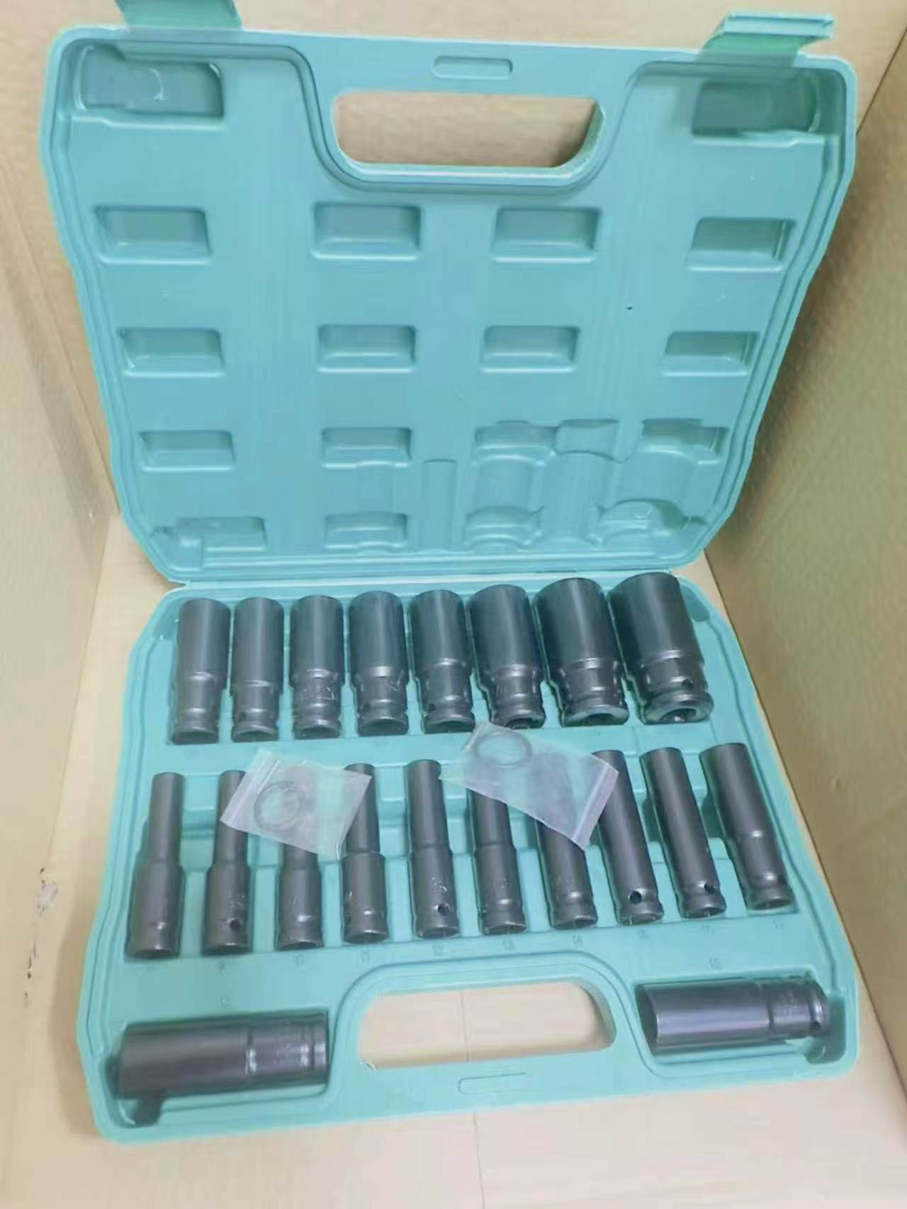 MaxPower Mega Metric 20-Piece Deep Impact Socket Set